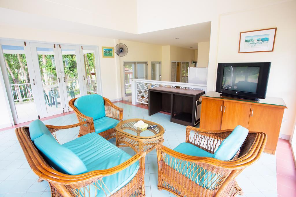Brookside Valley Resort Rayong Buitenkant foto