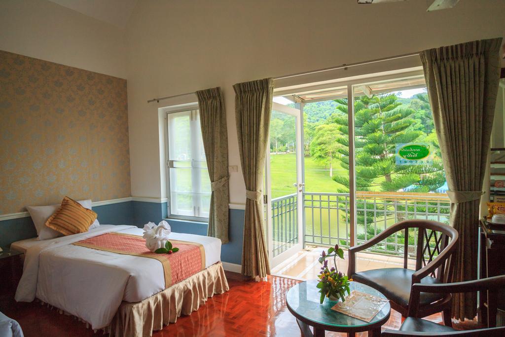 Brookside Valley Resort Rayong Buitenkant foto