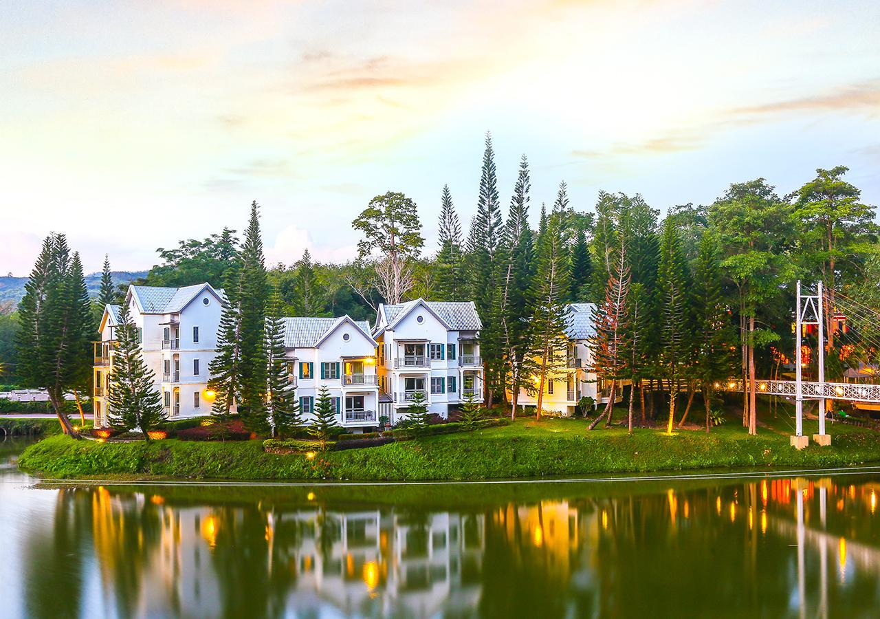 Brookside Valley Resort Rayong Buitenkant foto